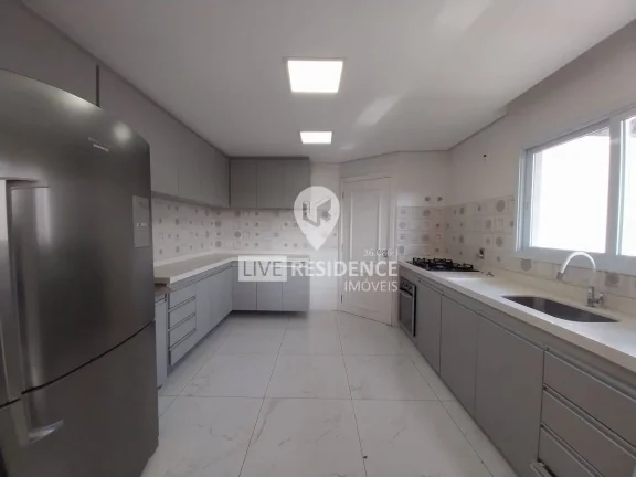 Imagem Excelente residência com fino acabamento em bairro nobre!