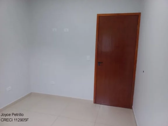 Imagem Casa com Piscina e Cascata a Venda em Peruíbe.