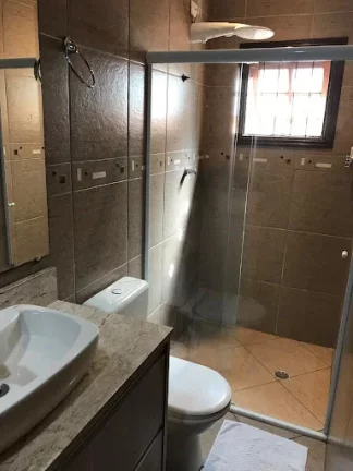 Imagem Casa com 4 dormitórios para alugar, 200 m² por R$ 10.300,00/mês - Vila Milton - Guarulhos/SP