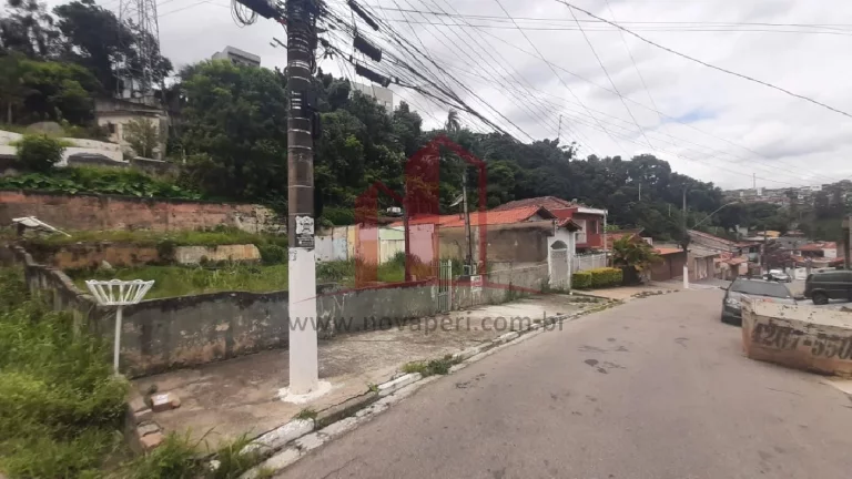 Imagem Terreno à venda no Centro de Franco da Rocha-SP com 516,00 m² de área - A oportunidade que você estava procurando!