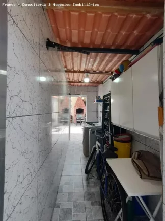 Imagem Casa para Venda em Mongaguá, Balaneario Itaoca, 3 dormitórios, 1 suíte, 3 banheiros, 2 vagas