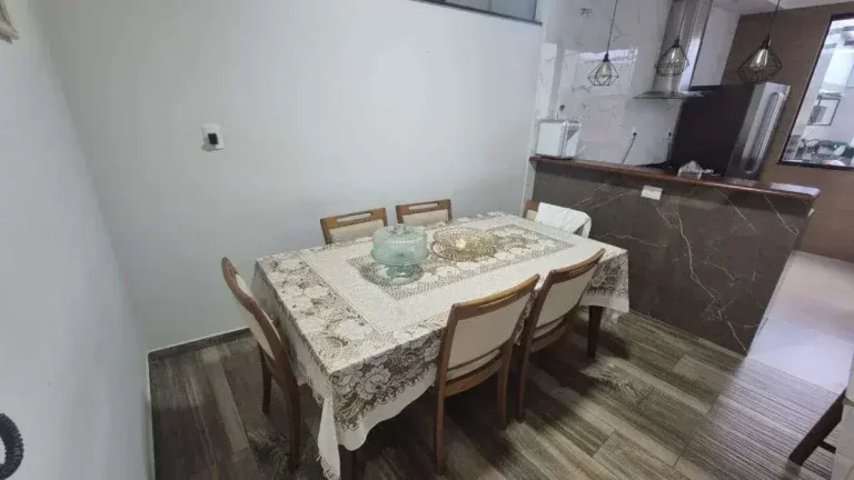 Imagem Casa à venda no bairro São Sebastião, com 2 quartos