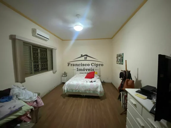 Imagem Casa à venda no bairro Pedregulho - Guaratinguetá/SP