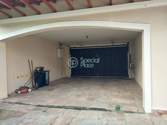 Imagem MARAVILHOSA CASA PARA REFORMA CIDADE JARDIM *380M2 AREA UTIL *520M2 TERRENO *04 QUARTOS SENDO 1 SUIT...