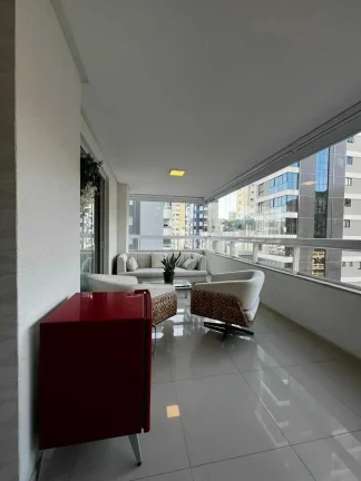 Imagem Apartamento mobiliado com 2 suítes e 2 vagas na Barra Norte em Balneário Camboriú/SC