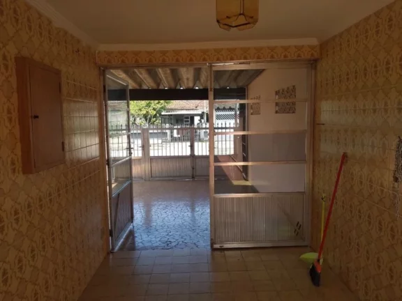 Imagem CASA COM 3 DORMITÓRIOS À VENDA, 198 M² POR R$ 580.000,00 - SANTA MARIA - SANTOS/SP