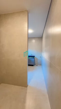 Imagem SOBRADO NÉOCLASSICO NOVO DE ALTO PADRÃO DISPONIVEL PARA VENDA E LOCAÇÃO EM CONDOMINIO FECHADO DE FRANCA/SP