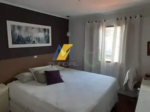 Imagem Casa para Venda com 148m², 3 dormitórios sendo 2 suítes, churrasqueira, 2 vagas.