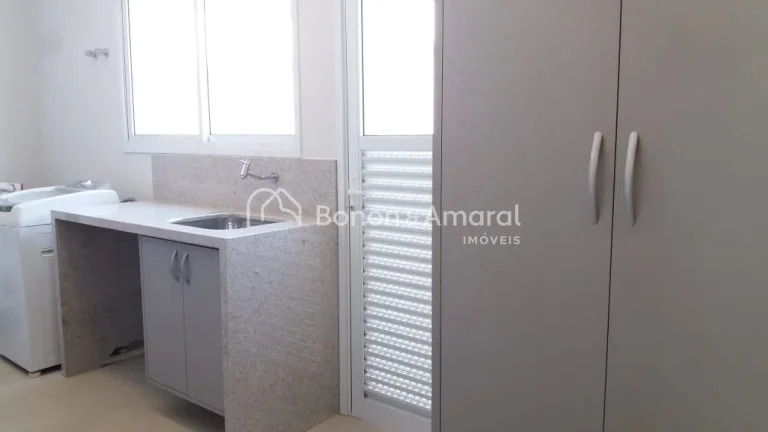 Imagem Casa à venda em condomínio na região do Alphaville, com 4 suítes (1 térrea).

Empreendimento im...