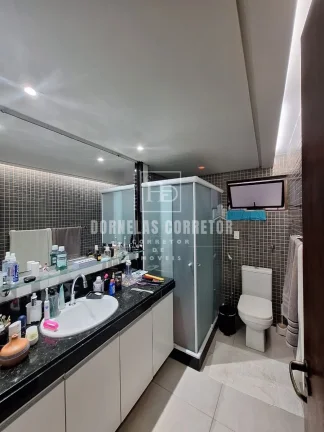 Imagem Casa Alto Padrão em Olinda uma quadra do mar 4qtos 2vgs piscina churrasq. quintal financia