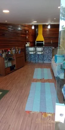 Imagem Casa em Condomínio para Venda em Teresópolis / RJ no bairro Prata