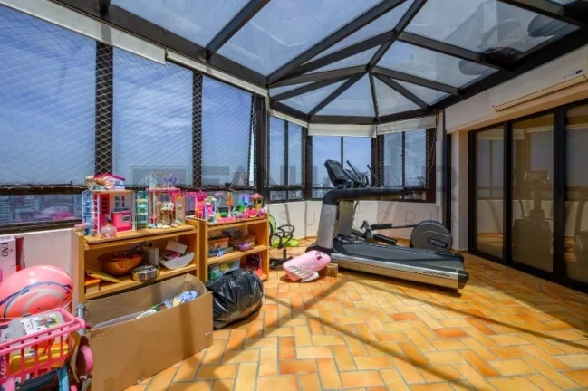 Imagem Cobertura Duplex de tirar o fôlego com vista 360º para os Jardins, oferecendo uma combinação perfeita de privacidade, conforto e sofisticação. No pis