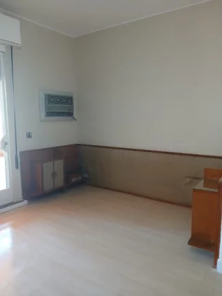 Imagem Casa Comercial à Venda em São Paulo-SP, Vila Monumento: 4 Quartos, 1 Suíte, 4 Salas, 3 Banheiros, 6 Vagas, 280m². Imperdível!