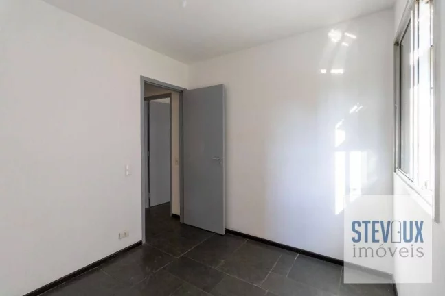 Imagem Apartamento com 2 dormitórios a venda em Moema Pássaros