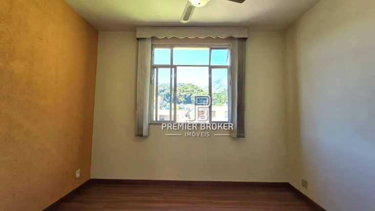 Imagem Apartamento à venda, 56 m² por R$ 320.000,00 - Tijuca - Teresópolis/RJ