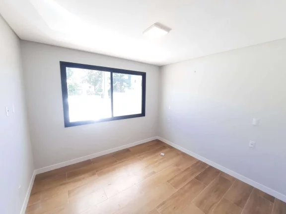 Imagem Casa EXCLUSIVA à Venda 2 Dormitórios(1S), 110 m2, São João do Rio Vermelho/ Florianópolis, SC