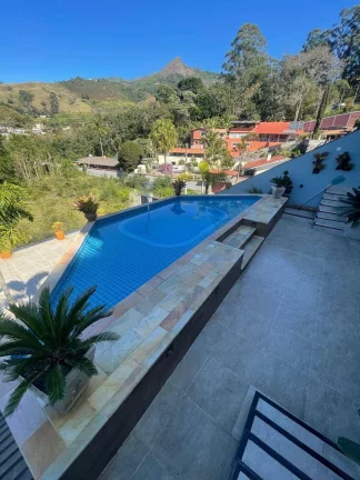 Imagem VENDO ESTA CASA DE ALTO PADRÃO NO BAIRRO: CÔNEGO - NOVA FRIBURGO RJ.