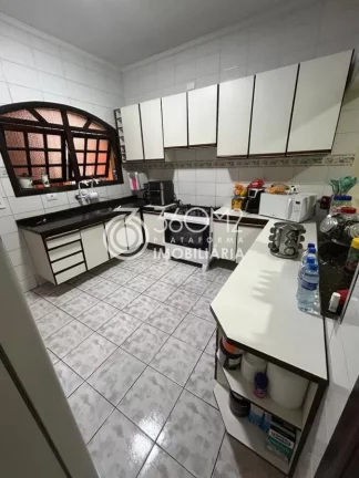 Imagem Sobrado para Venda em Santo André / SP no bairro Vila Linda