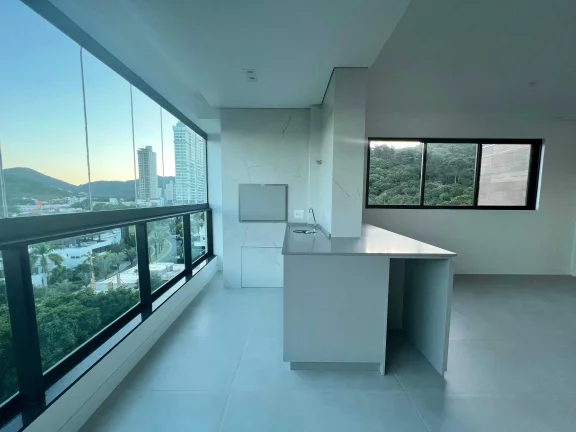 Imagem Apartamento com 3 suítes e 2 vagas de garagem na Praia Brava - Itajaí