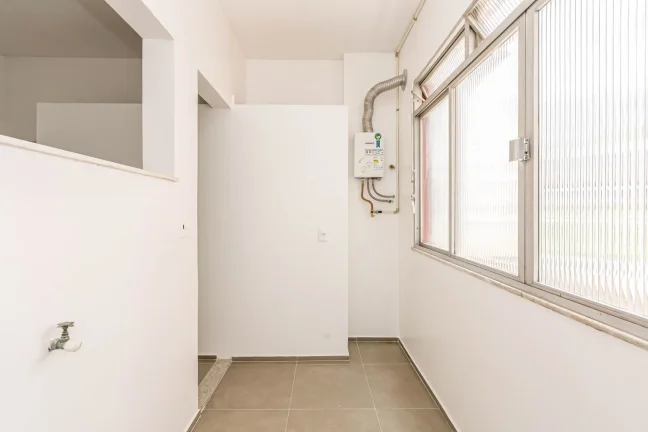 Imagem Apartamento Gávea - 24M², 4 Dorms, 1 Suíte, 1 Vaga Demarcada, Piscina, Salão de Festas, Playground, Área Verde.