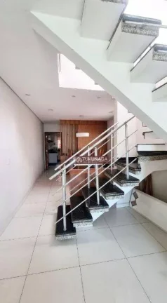 Imagem Sobrado com 3 dormitórios à venda, 200 m² por R$ 1.100.000,00 - Jardim Vila Galvão - Guarulhos/SP