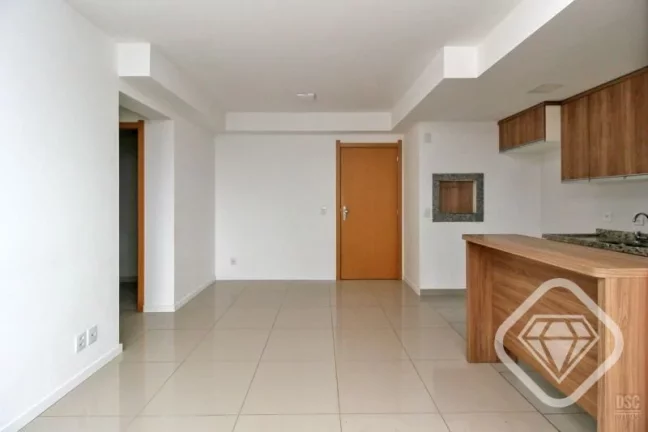 Imagem Apartamento semi-novo com vista, suíte e infraestrutura completa .

A Brilhante Imóveis oferece es...