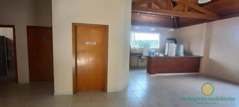 Imagem Linda casa 3 dormitórios, sendo 1 suíte com closet em condomínio com lazer