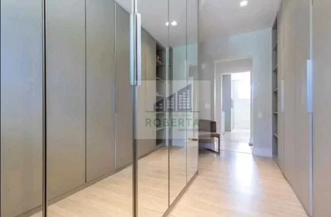 Imagem CASA À VENDA NO JARDIM PETRÓPOLIS COM 4 DORMITÓRIOS