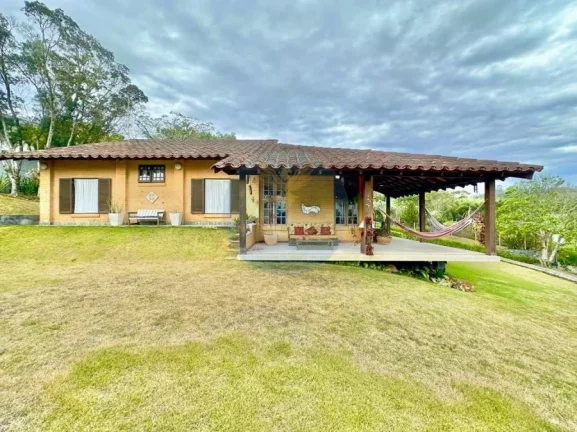 Casa minimalista chic Granja Viana