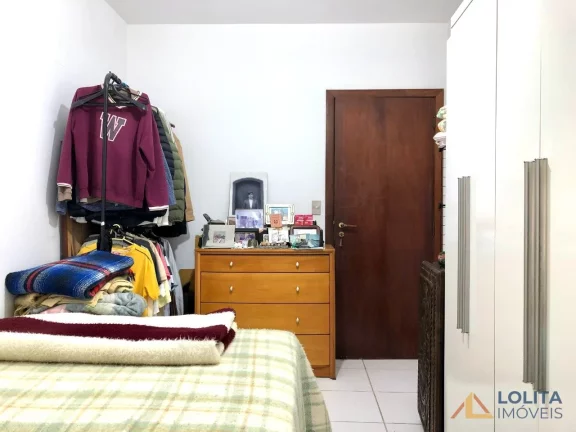 Imagem Apartamento à venda a uma quadra da Beira Mar Norte de Florianópolis/SC