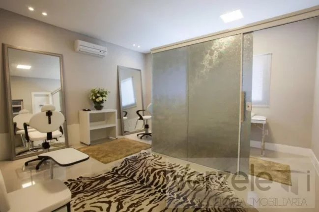 Imagem Apartamento 3 dormitórios para Venda em Balneário Camboriú / SC no bairro Centro