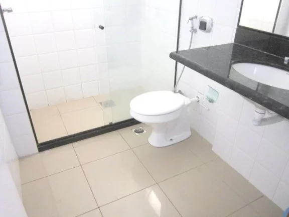 Imagem Apartamento Alto Padrão, 04 Quartos, 02 Suites, 02 Vagas de Garagem, Frente Mar, Praia do Morro, Guarapari - ES