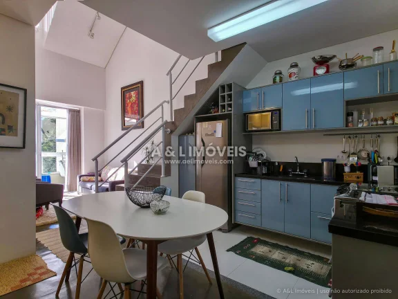 Duplex Capivari Campos do Jordão | Varanda Envidraçada e Mobiliado