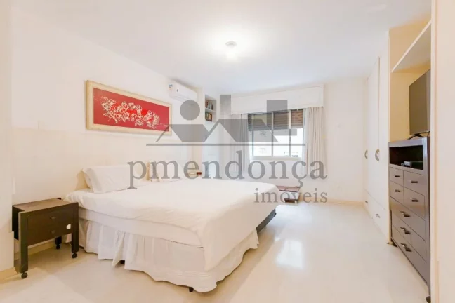 Imagem Higienopolis apto, 3 dormts, 1 suite, 2 vagas 250 mts uteis