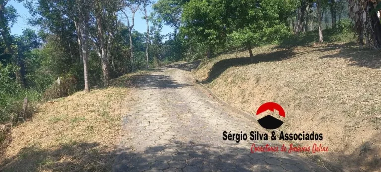 Imagem Maravilhoso Sítio a Venda Localizado na Região de Santo Antônio do Pinhal .