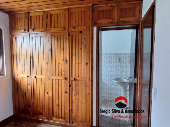 Imagem Casa a Venda na Região do Jaguaribe em Campos do Jordão-SP.