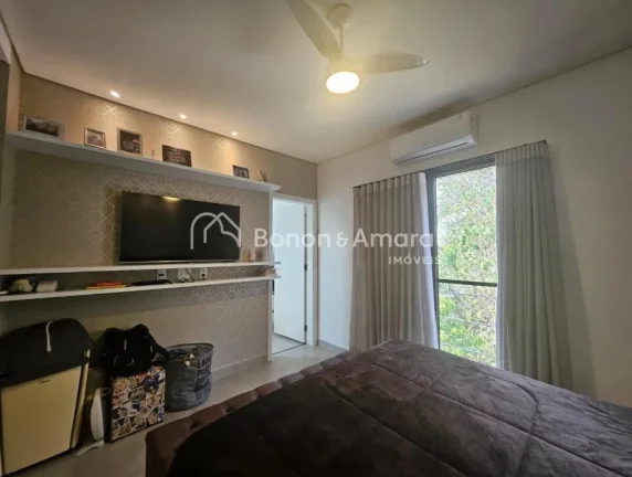 Imagem Descubra essa casa à venda em Valinhos, localizada em um condomínio fechado de fácil acesso a Cam...