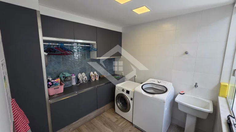 Imagem Casa espetacular na Barra da Tijuca - MOBILIADA!!!