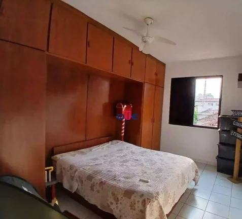 Imagem Casa com 6 dormitórios à venda, 268 m² por R$ 1.200.000 - Embaré - Santos/SP