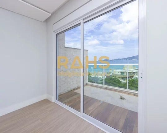 Imagem Apartamento novo frente mar com 190 m² , 3 suítes, e duas vagas de garagem. Edifício fica Localiz...