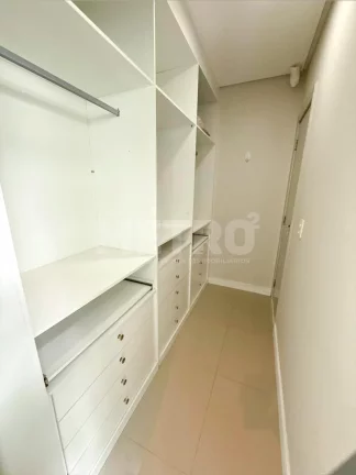 Imagem Casa para locação no Sol Nascente Etapas com 4 suítes, piscina, Petrolina-PE