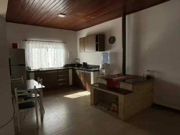 Imagem Chácara com 940m² com casa de 2 dormitórios e 3 vagas - Bairro Sertão do Trombudo/SC