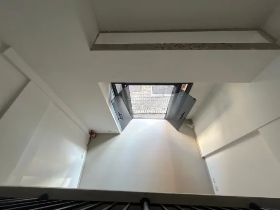 Imagem Loja Comercial – 122m² com Mezanino e Acesso Privilegiado no Centro