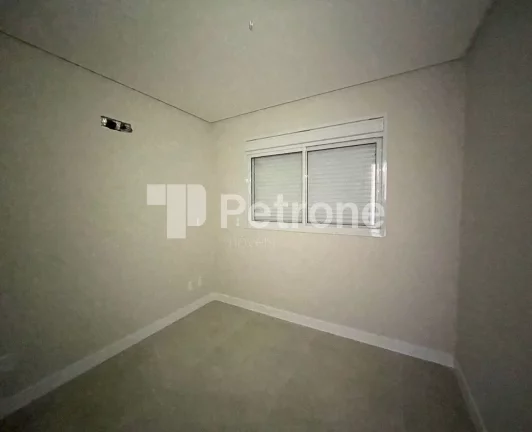 Imagem Apartamento de 02 dormitórios à venda com vista para o mar