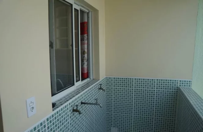 Imagem Sobrado Cidade Patriarca - 105 m² - 2 Dormitórios - 1 Suíte - Sacada - Quintal - Churrasqueira - 4 Vagas de garagem