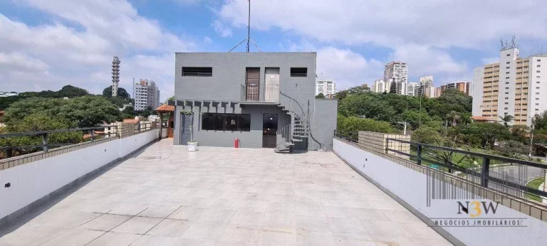 Imagem Prédio comercial para locação na Rua Pio XI São Paulo SP com 942m², 3 pavimentos e 12 vagas de garagem