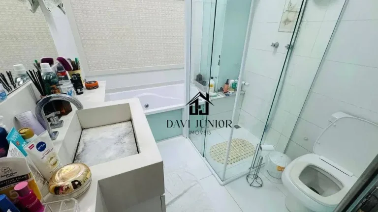 Imagem Casa com 3 dormitórios sendo 1 suíte à venda, 130 m² por R$ 745.000 - Horto Florestal - Sorocaba/SP
