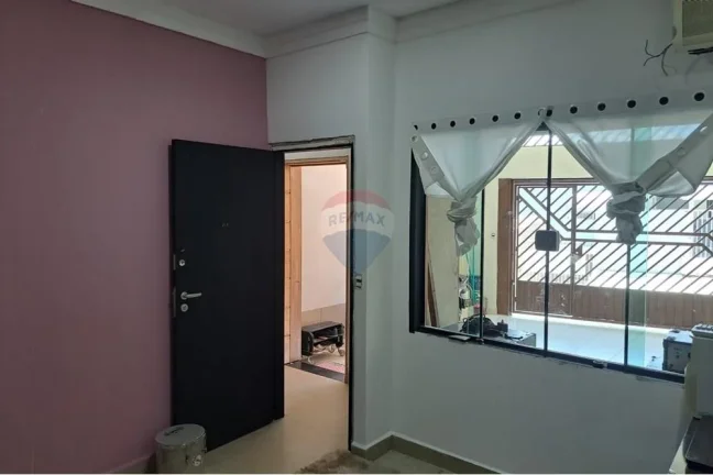 Imagem Casa Moderna em Sorocaba: Conforto e Praticidade