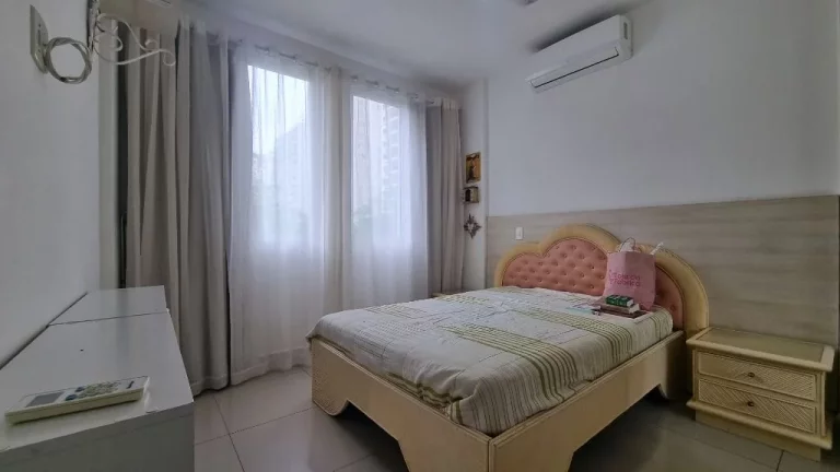 Imagem APARTAMENTO COM 1 DORMITÓRIO À VENDA, 55 M²- PITANGUEIRAS - GUARUJÁ/SP