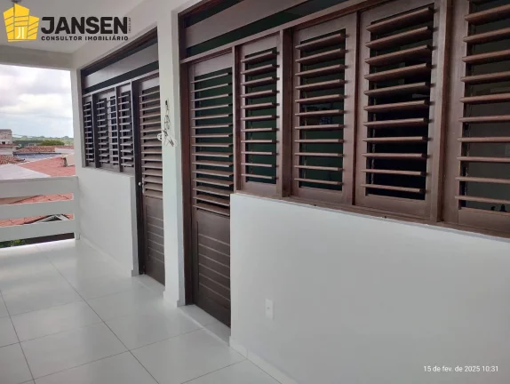 Imagem VENDO CASA COM DOIS PAVIMENTOS NA MELHOR ÁREA DO BAIRRO EXPEDICIONÁRIO